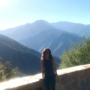 Meet your Posher, Kelly